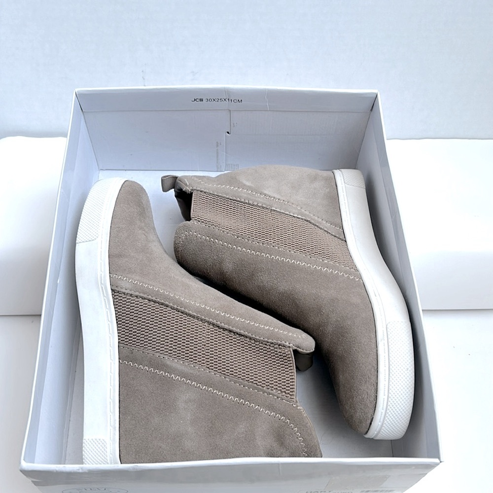 STEVE MADDEN HART size 7.5 taupe suede leather wedge ankle boots